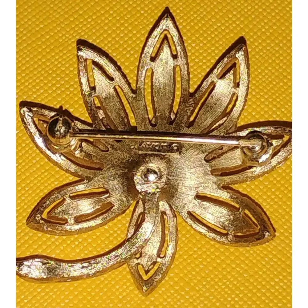 Vintage 1960s Avon Golden Lotus Flower Brooch Gold Tone Signed 1.75